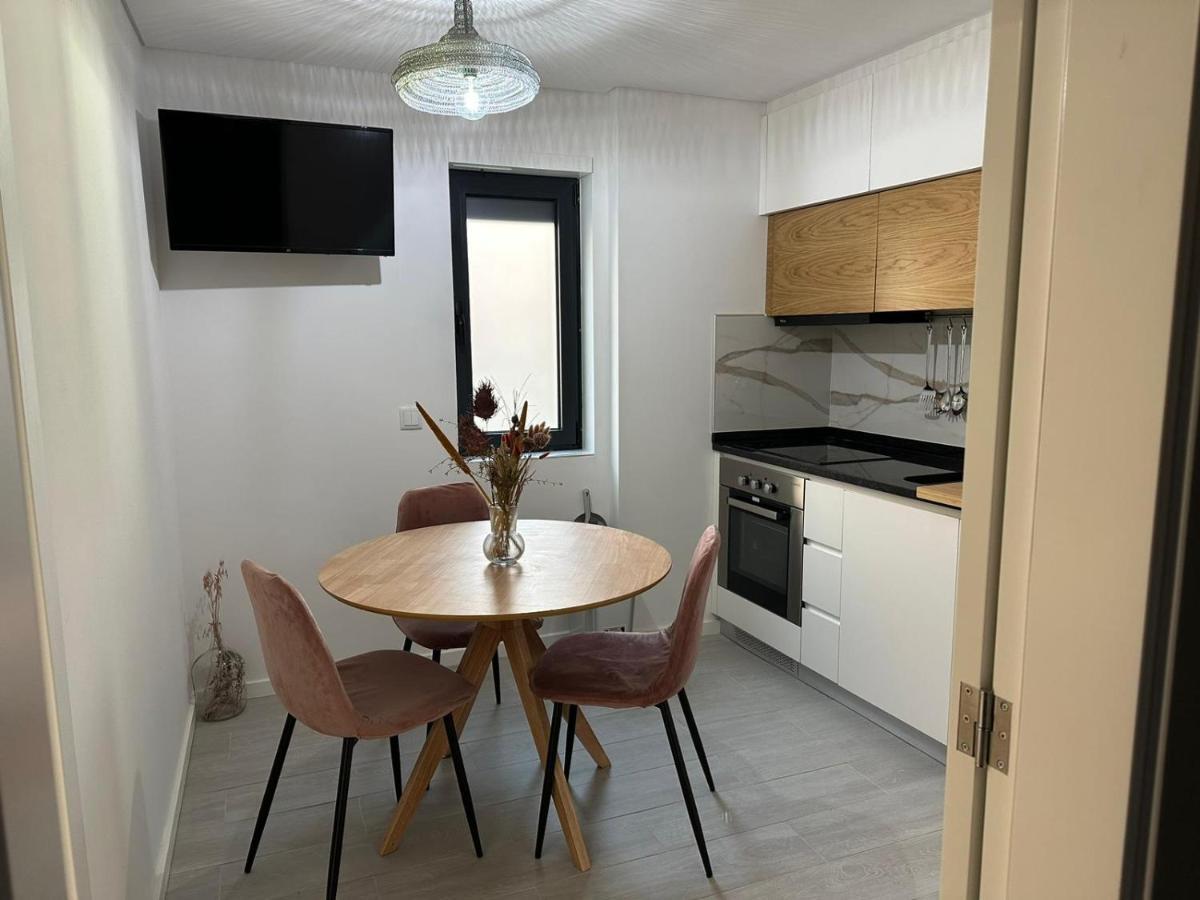 Marinho'S Oporto Apartments II ภายนอก รูปภาพ